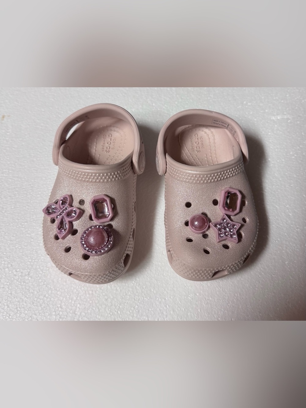 Crocs Classic Gemstone Clog - Baby /
Toddler - Pink Quartz